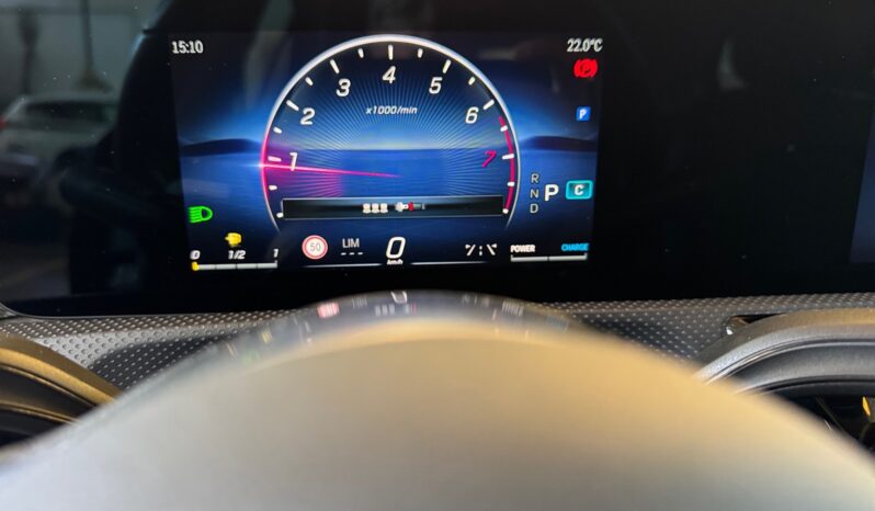 
								Mercedes-Benz A 200 Progressive full									
