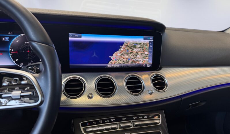 
								Mercedes-Benz E 220d 4MATIC All-Terrain Station full									