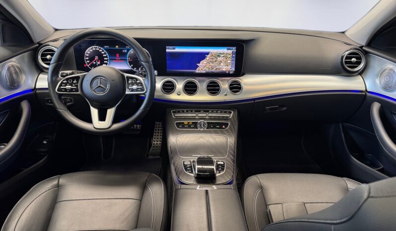 
								Mercedes-Benz E 220d 4MATIC All-Terrain Station full									
