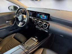 
										Mercedes-Benz A 200 Progressive full									
