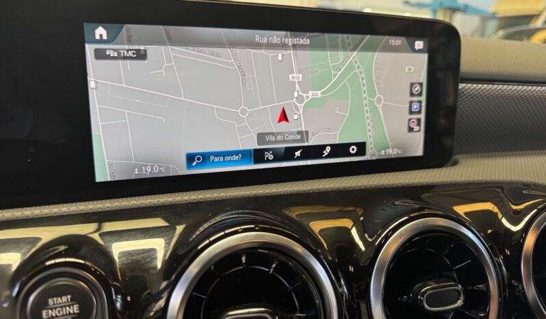 
								Mercedes-Benz A 180d Progressive full									