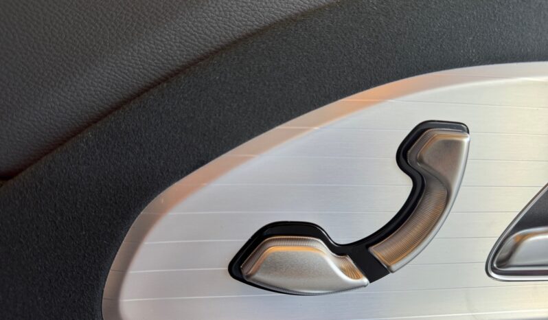 
								Mercedes-Benz GLB 250 Plus AMG Eletrico full									