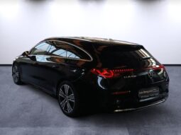 
										Mercedes-Benz CLA Shotting Break 180 Progressive full									