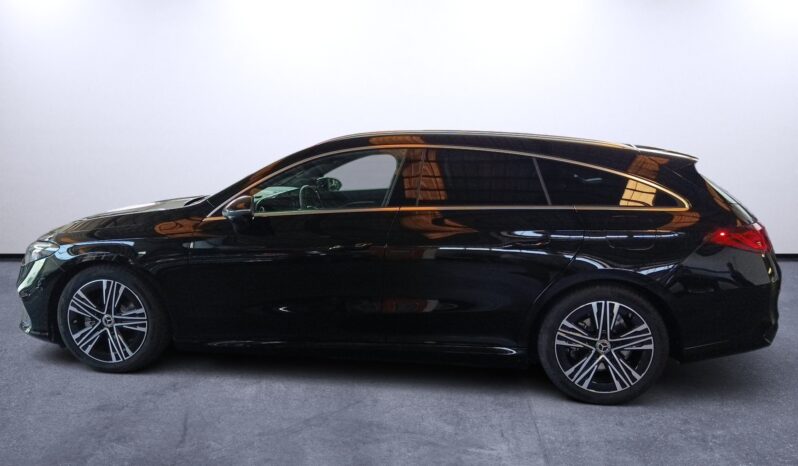 
								Mercedes-Benz CLA Shotting Break 180 Progressive full									
