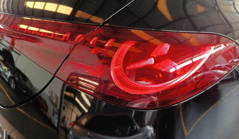 
								Mercedes-Benz CLA Shotting Break 180 Progressive full									