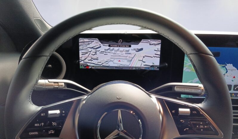 
								Mercedes-Benz CLA Shotting Break 180 Progressive full									