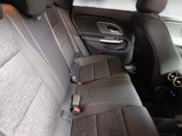 
										Mercedes-Benz CLA Shotting Break 180 Progressive full									