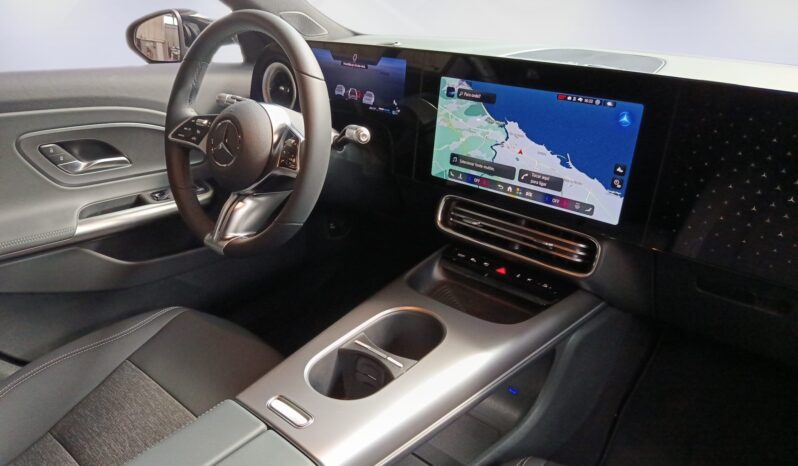
								Mercedes-Benz CLA Shotting Break 180 Progressive full									