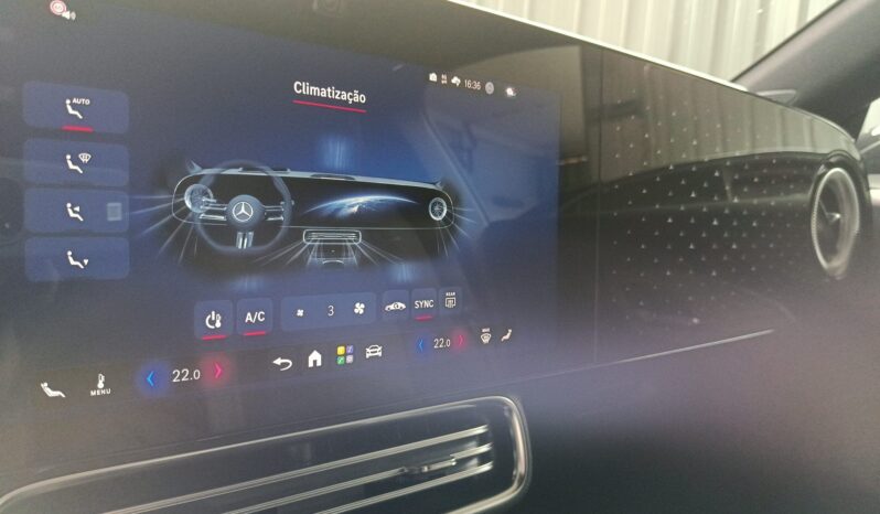 
								Mercedes-Benz CLA Shotting Break 180 Progressive full									