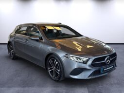 
										Mercedes-Benz A 180d Progressive full									