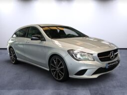 
										Mercedes-Benz CLA Shotting Brake 200d Urban full									