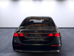 
										Mercedes-Benz E 300 de full									