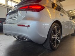 
										Mercedes-Benz A 200 Progressive full									