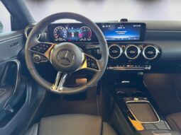 
										Mercedes-Benz A 180d Progressive full									