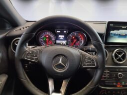 
										Mercedes-Benz CLA Shotting Brake 200d Urban full									