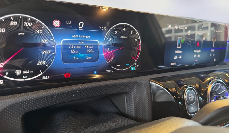 
								Mercedes-Benz A 200 Progressive full									