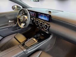 
										Mercedes-Benz A 180d Progressive full									