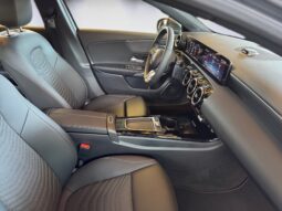 
										Mercedes-Benz A 180d Progressive full									