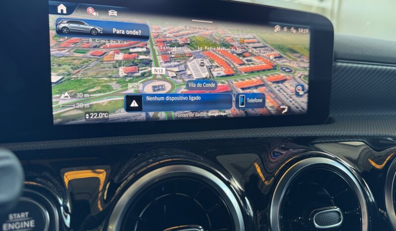 
								Mercedes-Benz A 180d Progressive full									