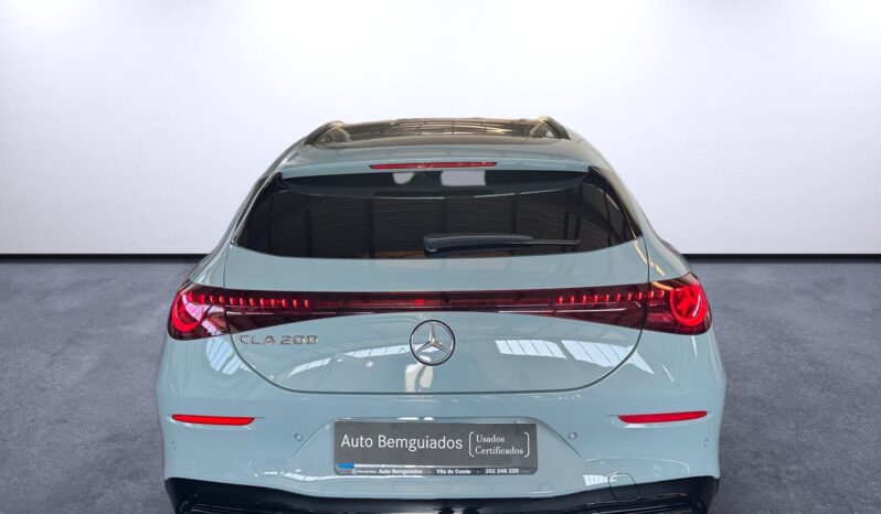 
								Mercedes-Benz CLA SB 200 full									