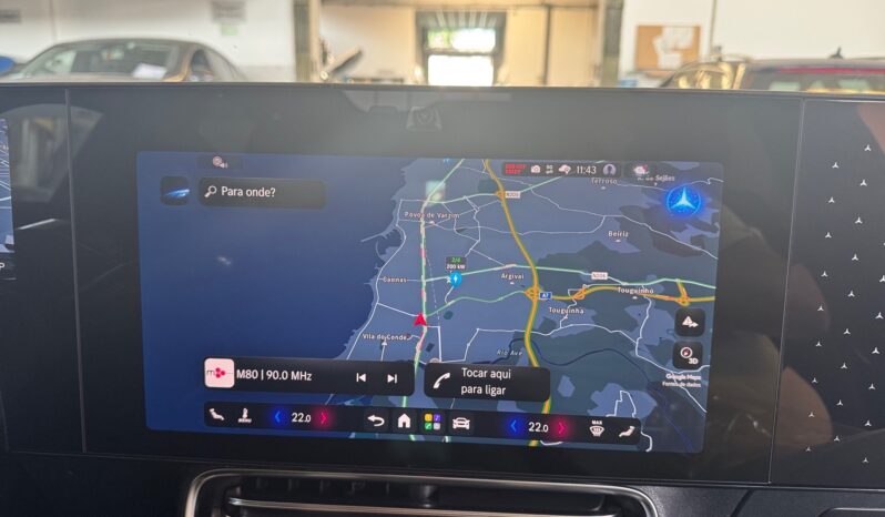 
								Mercedes-Benz CLA SB 200 full									
