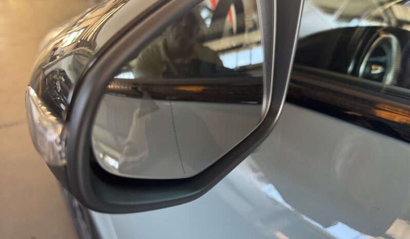 
								Mercedes-Benz CLA SB 200 full									
