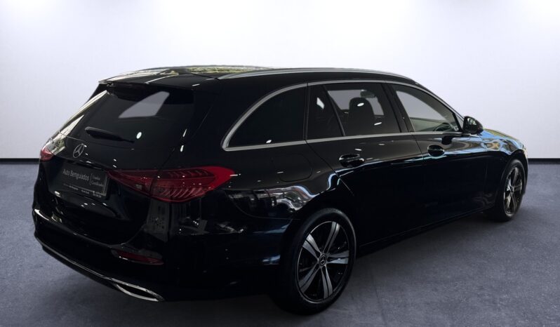 
								Mercedes-Benz C Station 300de Avantgard full									