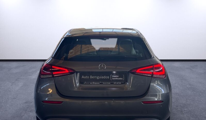 
								Mercedes-Benz Classe A 180 Progressive full									