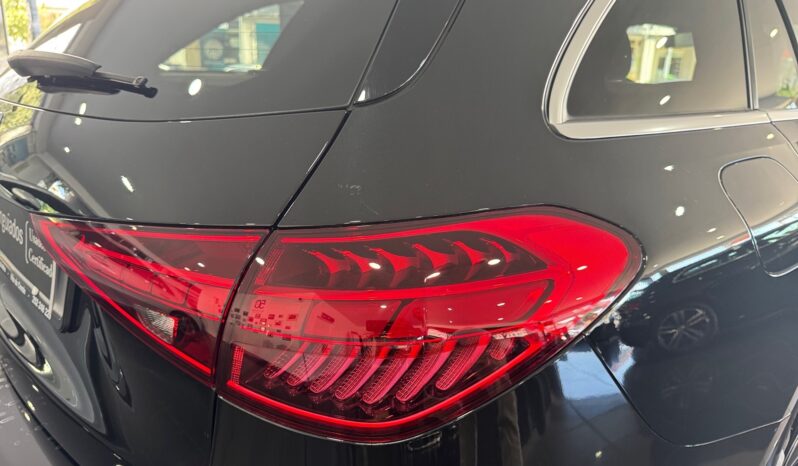 
								Mercedes-Benz C Station 300de Avantgard full									