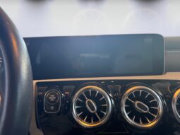 
										Mercedes-Benz Classe A 180 Progressive full									