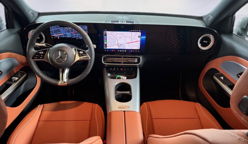 
								Mercedes-Benz GLB 200 Progressive Advanced 7 Lugares full									