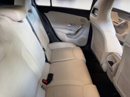 
										Mercedes-Benz Classe A 180 Progressive full									