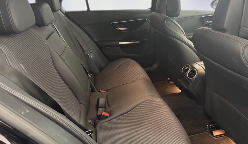 
								Mercedes-Benz C Station 300de Avantgard full									