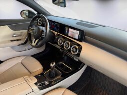 
										Mercedes-Benz Classe A 180 Progressive full									