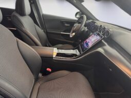 
										Mercedes-Benz C Station 300de Avantgard full									