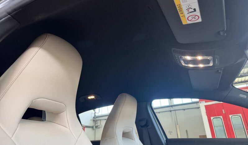 
								Mercedes-Benz Classe A 180 Progressive full									