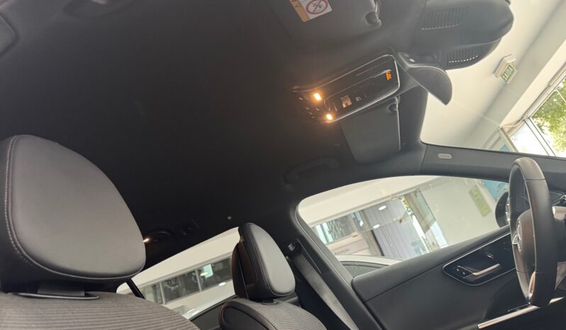 
								Mercedes-Benz C Station 300de Avantgard full									