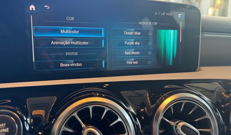 
								Mercedes-Benz Classe A 180 Progressive full									