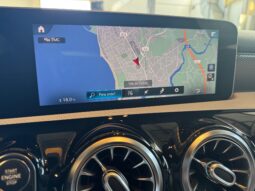 
										Mercedes-Benz Classe A 180 Progressive full									